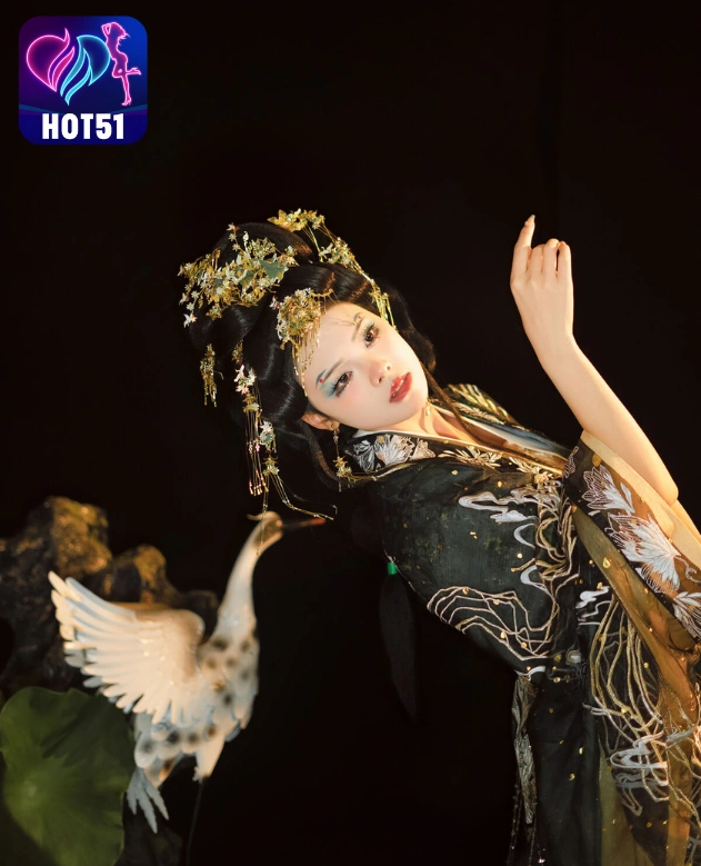 Xiao Xi Ya-hot51